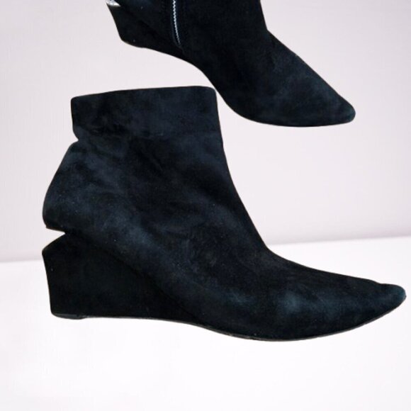 Alexander Wang Women's Black Suede Pointed Toe Boots - Picture 1 of 13